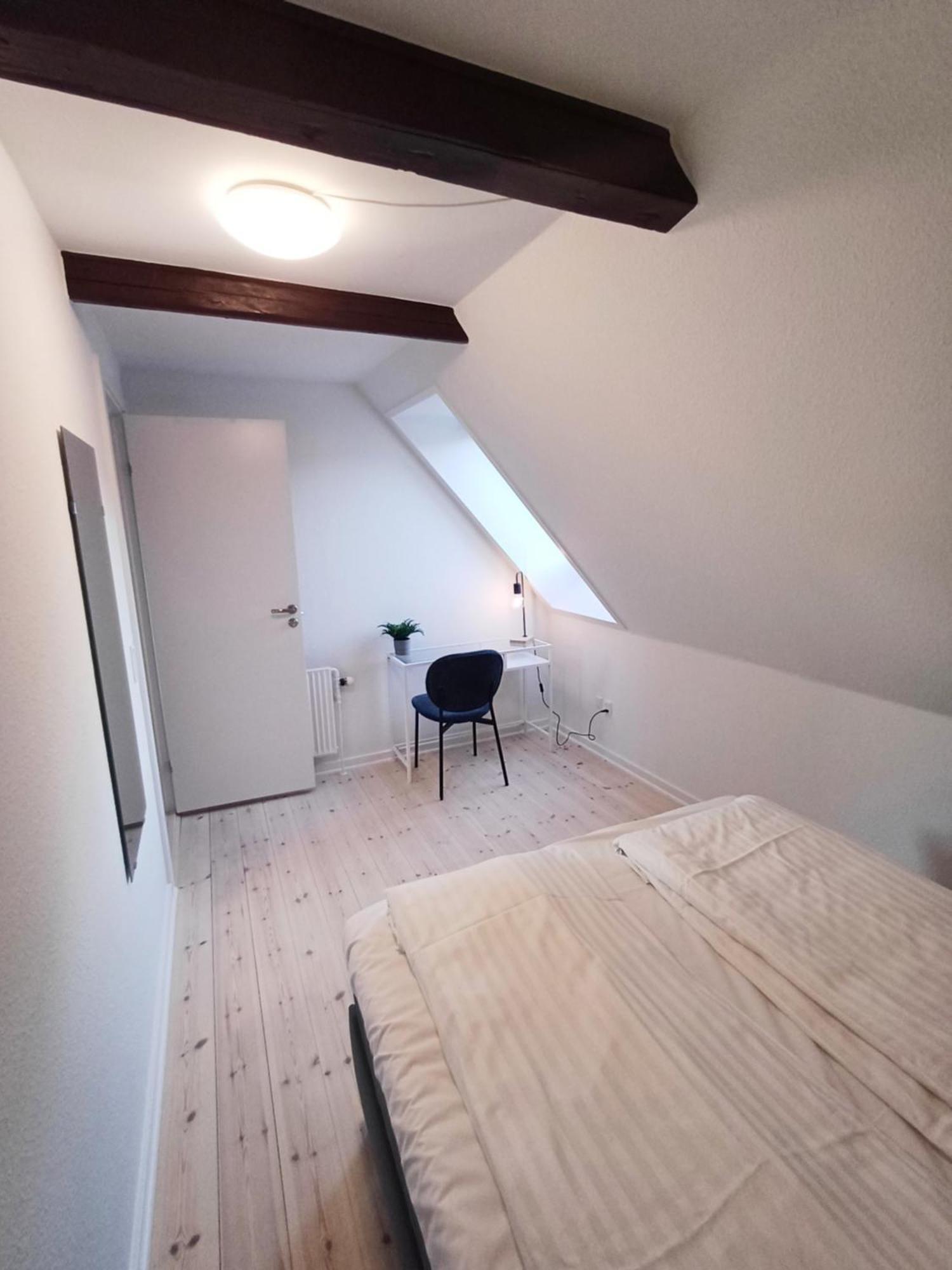 Large Double Room In The Center Of City Раннерс Экстерьер фото